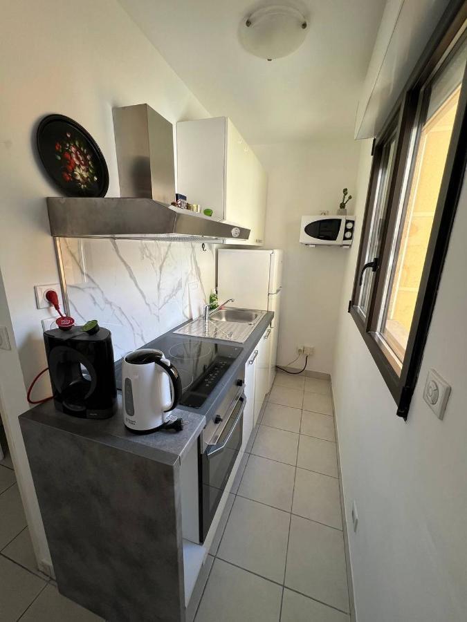 Charmant Studio A Menton Exterior foto
